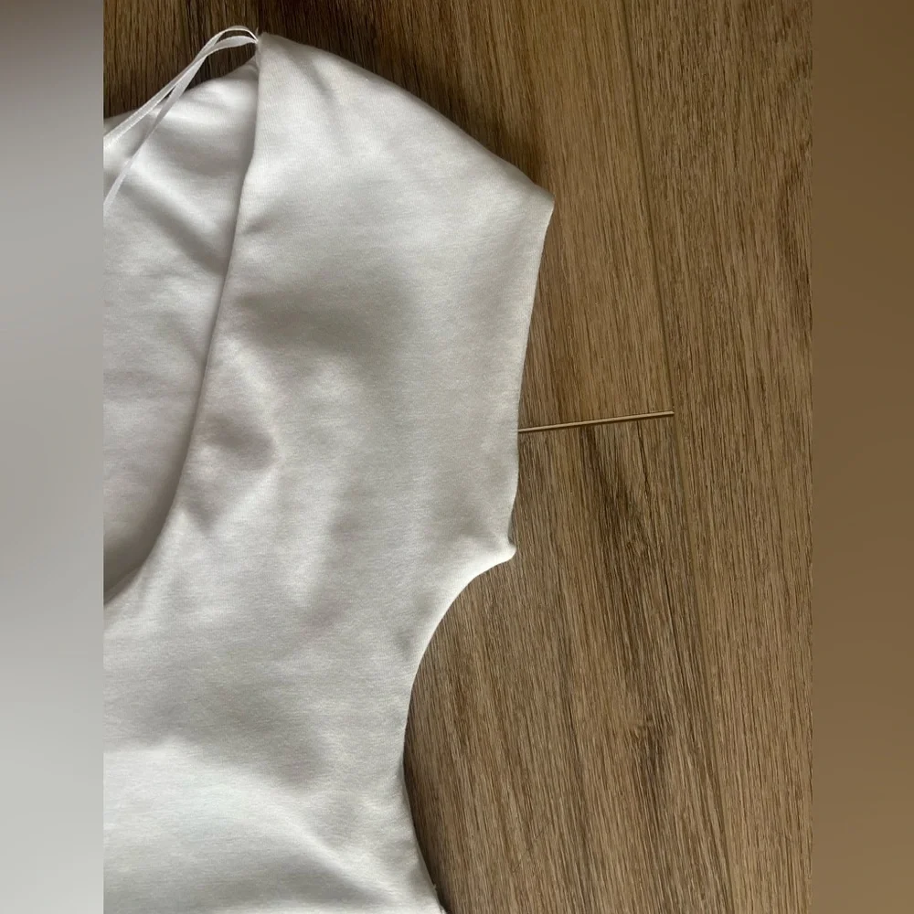 Zara white short dress with open back - Picture 8 of 8